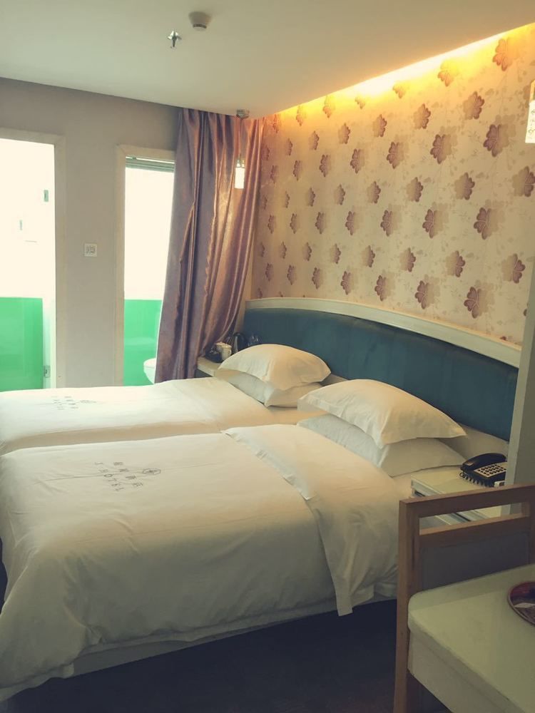 Xinghe Xinfeng Hotel Kanton Zewnętrze zdjęcie